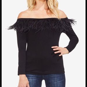 NWT Vince‎ Camuto ostrich feather off the shoulder blouse size small black